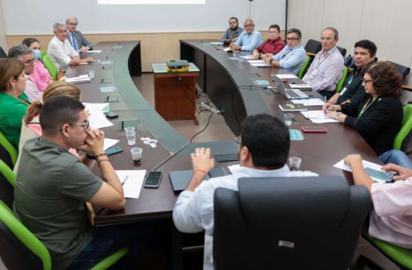 Reunião discute aplicação dos recursos do Fundo Estadual para o Microcrédito