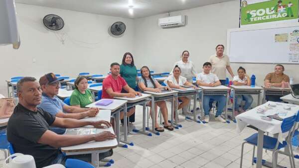 Ceará inicia aulas do PBA, com oportunidade de alfabetização para jovens, adultos e idosos
