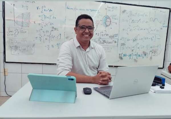 Professor de Acaraú é selecionado para programa científico em Genebra, na Suíça