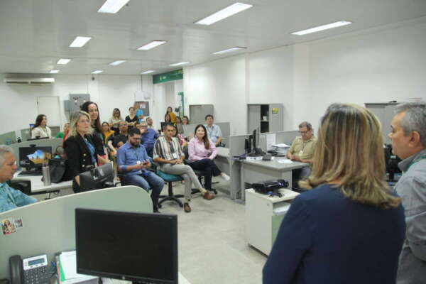 Equipe da Cexat Centro faz treinamento em Atendimento Ágil