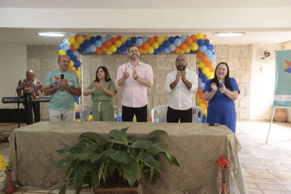 Mês da Primeira infância tem programação formativa e de muita brincadeira nos equipamentos sociais