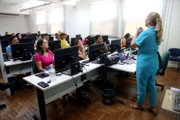 UTD: estudantes recebem dicas para conquistarem uma vaga no mercado de trabalho