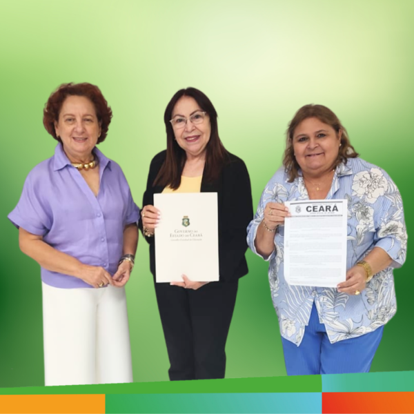 Professora Fátima Lemos assume titularidade entre conselheiros do CEE