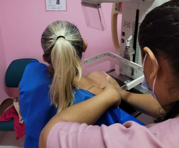 Sesa realiza webinários para busca ativa de pessoas com perfil para exames preventivos de câncer de mama e colo do útero