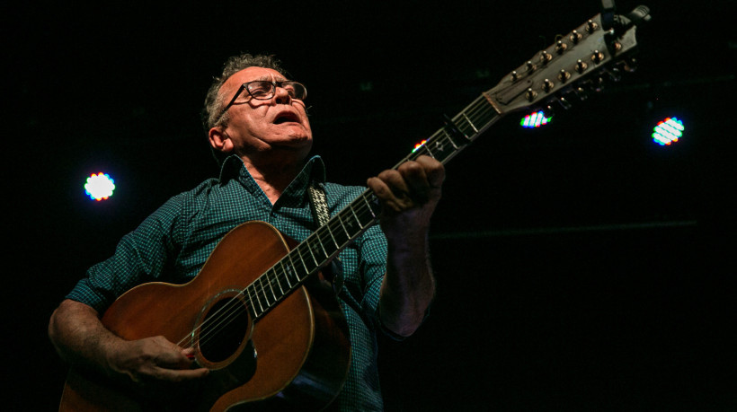 Manassés comemora 70 anos em show especial no Cineteatro São Luiz