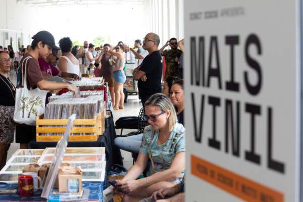 Feira Mais Vinil completa 2 anos na Estação das Artes neste domingo (8)