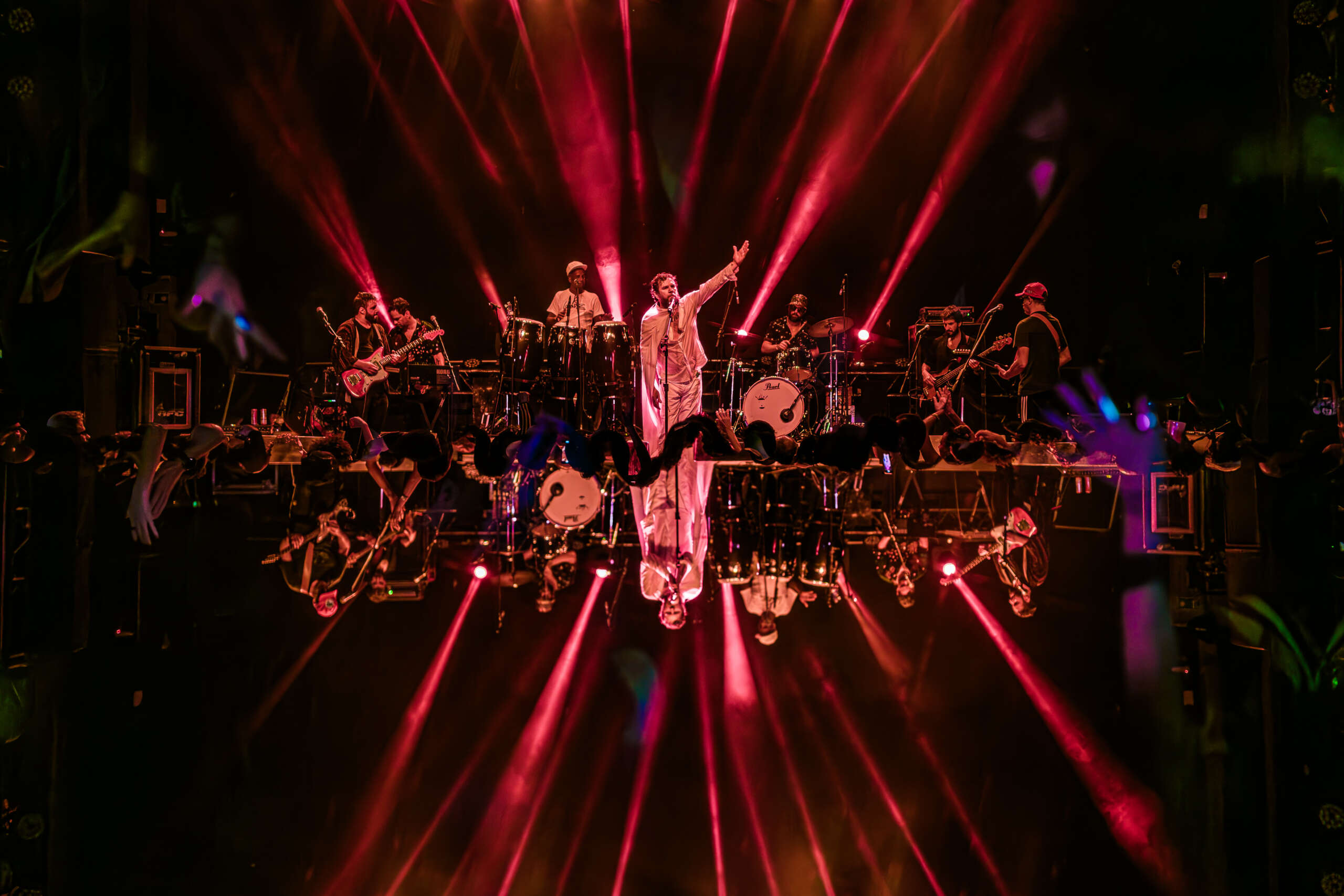 Otto celebra 15 anos de “Certa Manhã Acordei de Sonhos Intranquilos” na Estação das Artes