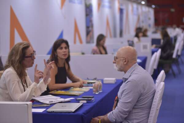 Programação do Centro de Eventos do Ceará inicia com congresso que reunirá participantes de 19 países e 25 estados da federação