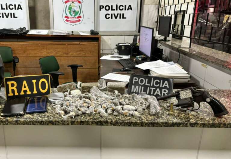 PMCE prende suspeito de feminicídio em Ibiapina; arma e droga são apreendidas na ação