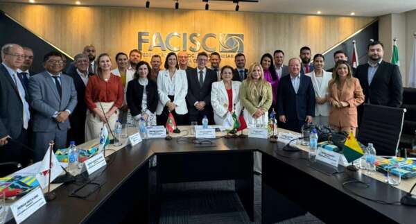 Jucec participa de Encontro Nacional de Presidentes de Juntas Comerciais em Florianópolis