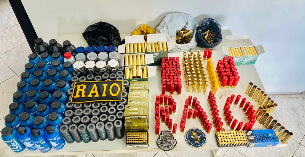 Em Mombaça, CPRAIO da PMCE apreende mais de mil munições e suprimentos bélicos