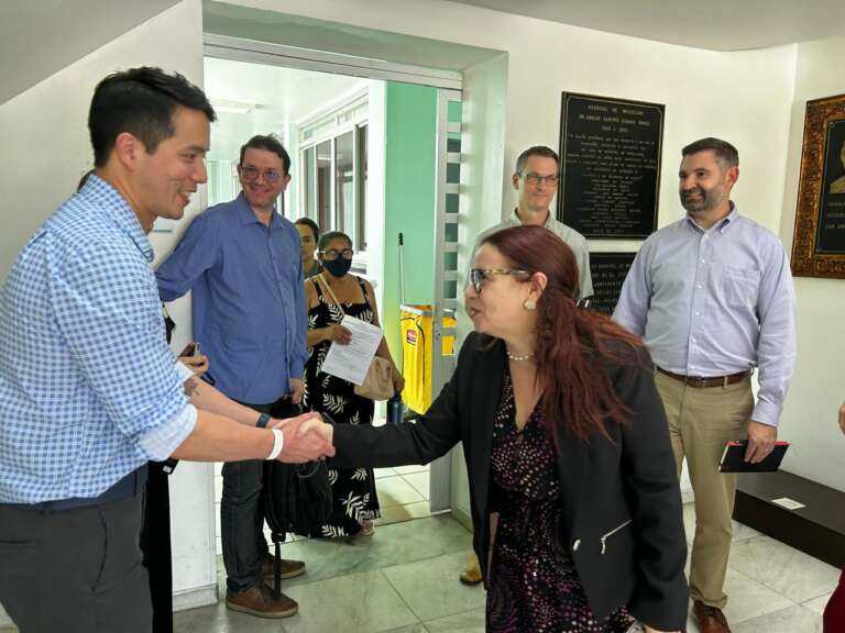 Hospital de Messejana recebe ONG norte-americana que dá suporte a unidades de saúde com cardiologia pediátrica