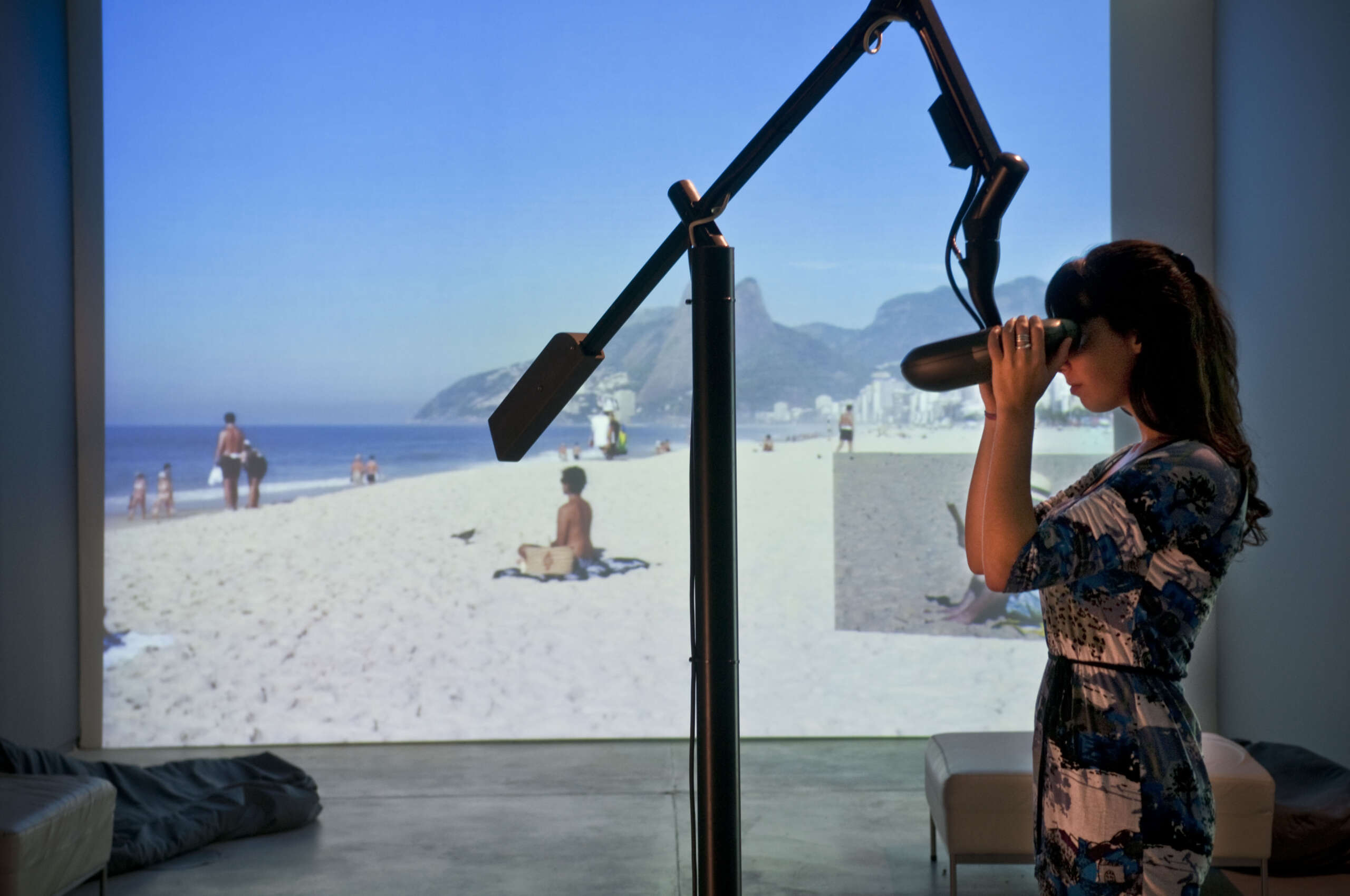 André Parente realiza aula aberta gratuita sobre artemídia e espaço poético na Pinacoteca do Ceará