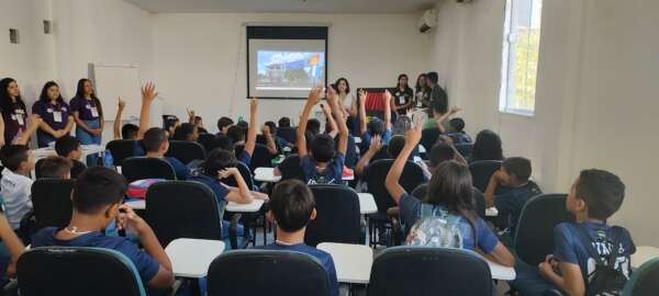 II Cientista do Futuro encanta e inspira crianças na Uece