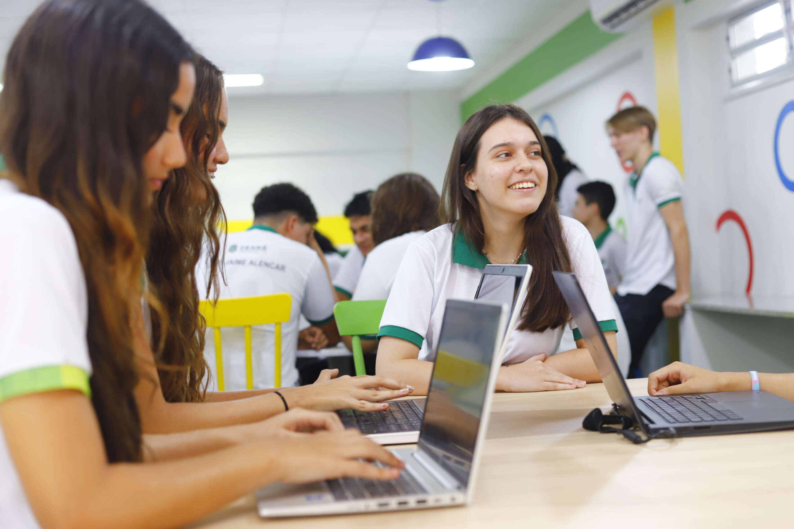 Sala Google promove integração tecnológica para a juventude cearense