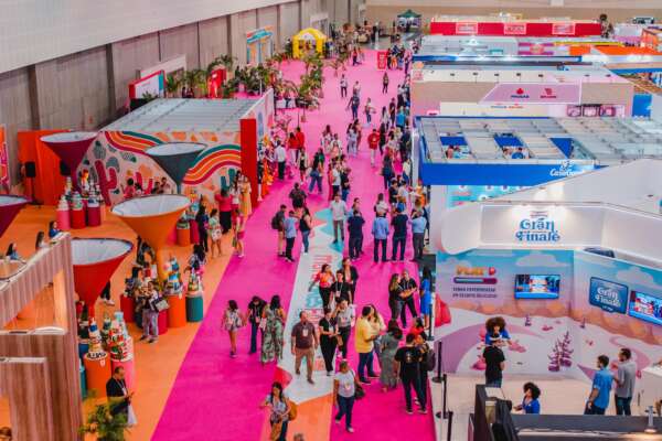 Confira a programação de outubro do Centro de Eventos do Ceará