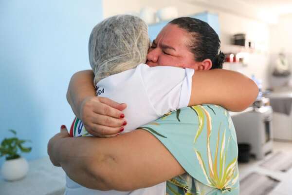 Ex-beneficiária do Ceará Sem Fome conta história de superação: “eu senti no meu coração de não receber mais e de dar a vaga a quem precisava mais”