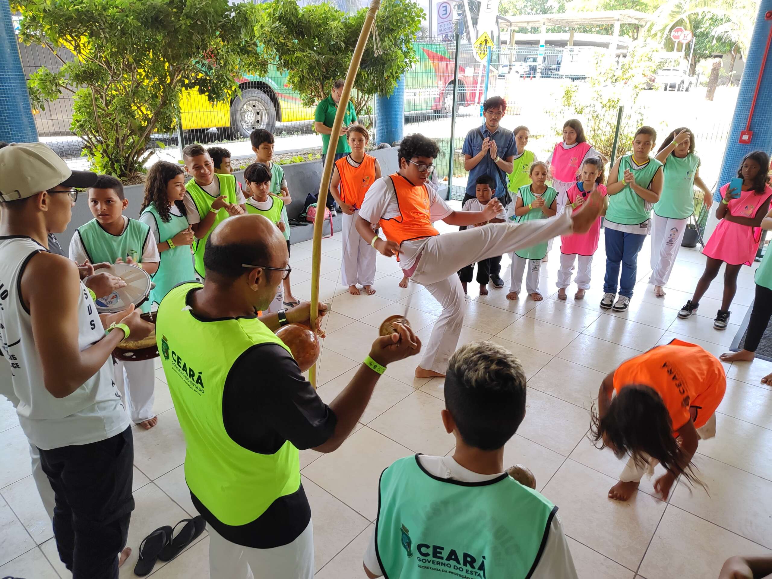 Crianças do Parque Dom Aloísio visitam a Escola de Educação para o Trânsito do Detran-CE