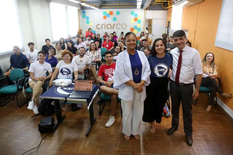 Troca de conhecimento sobre Inteligência Artificial marca manhã na Secitece