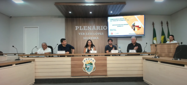 Semace preside audiência pública sobre implantação do complexo fotovoltaico, em Banabuiú