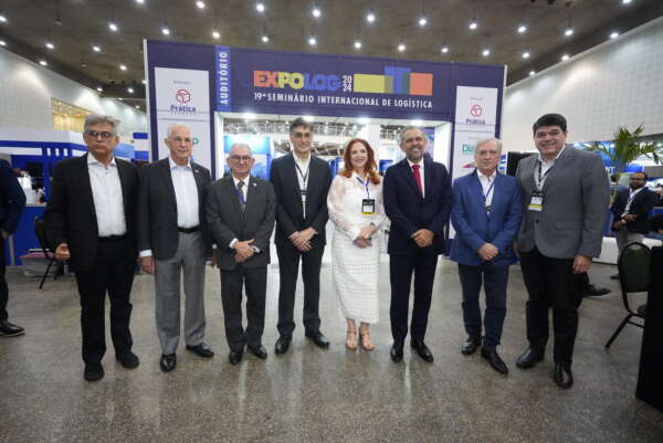 Expolog 2024: “Um estado que tem logística adequada tem capacidade para investimentos”, defende o governador Elmano de Freitas