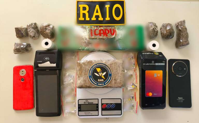 PMCE prende duas mulheres em posse de drogas em Icapuí