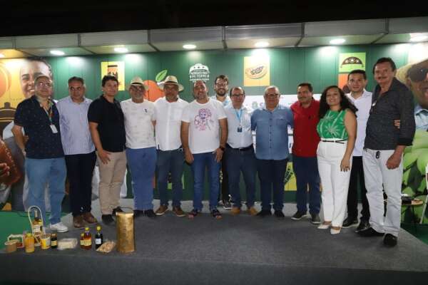 SDA realiza abertura da I Feira Cearense da Agricultura Familiar e Economia Solidária (Fecaf), em Fortaleza