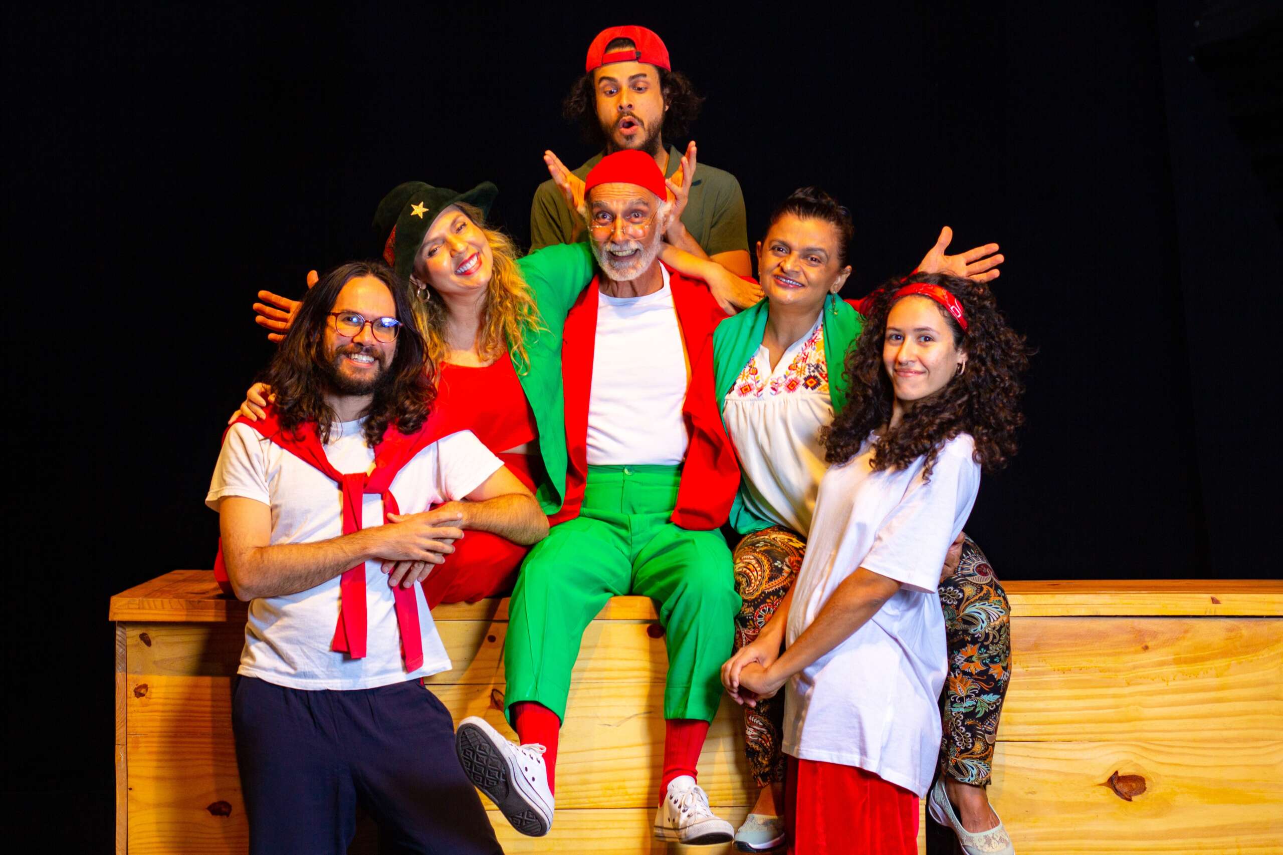 Theatro José de Alencar recebe “Liga do Natal”, espetáculo no multiverso com sotaque cearense