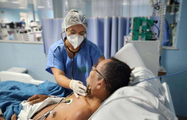 Dia do fonoaudiólogo: profissionais devolvem autonomia e qualidade de vida a pacientes com dificuldades para engolir e falar