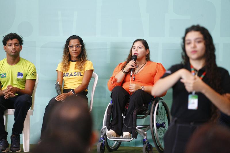 Semana dos Direitos Humanos iniciou com programação especial alusiva ao Dia Internacional da Pessoa com Deficiência