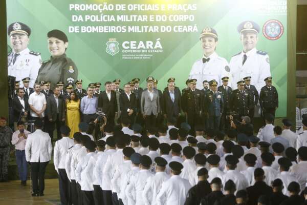 No Crato, Governo do Ceará encerra solenidades de promoção de militares em 2024