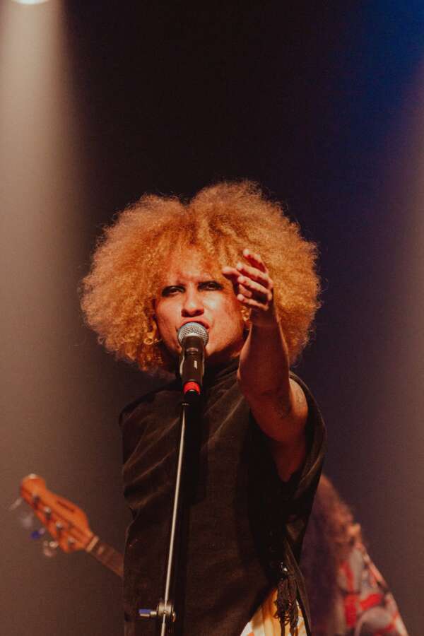 Eric Barbosa e Procurando Kalu apresentam projetos autorais no Anfiteatro do Dragão, neste sábado (21)