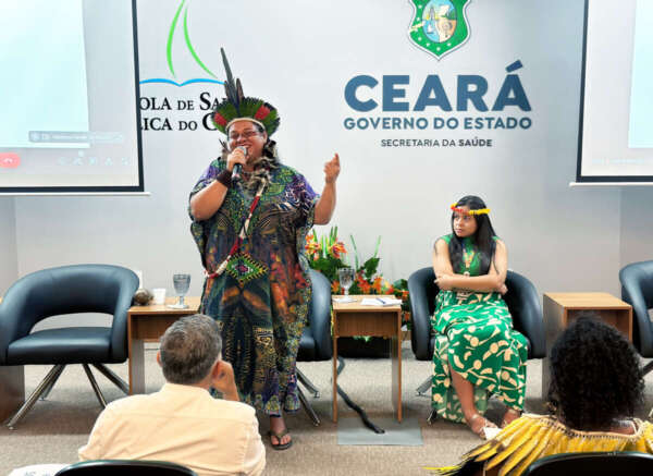 Cuidado integral a populações vulneráveis pauta seminário para profissionais de saúde na ESP/CE