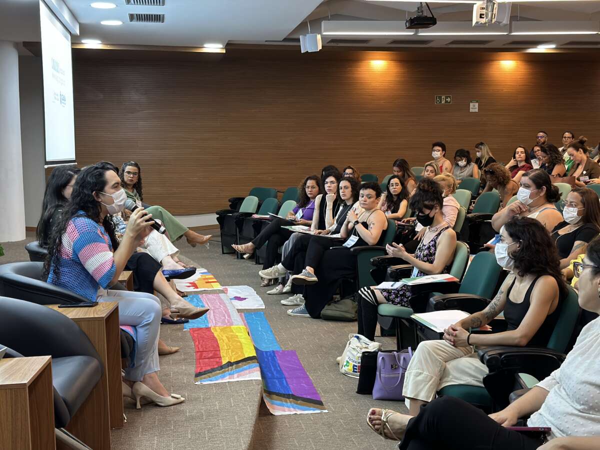 ESP/CE realiza seminário sobre atendimento especializado em saúde às pessoas transgênero