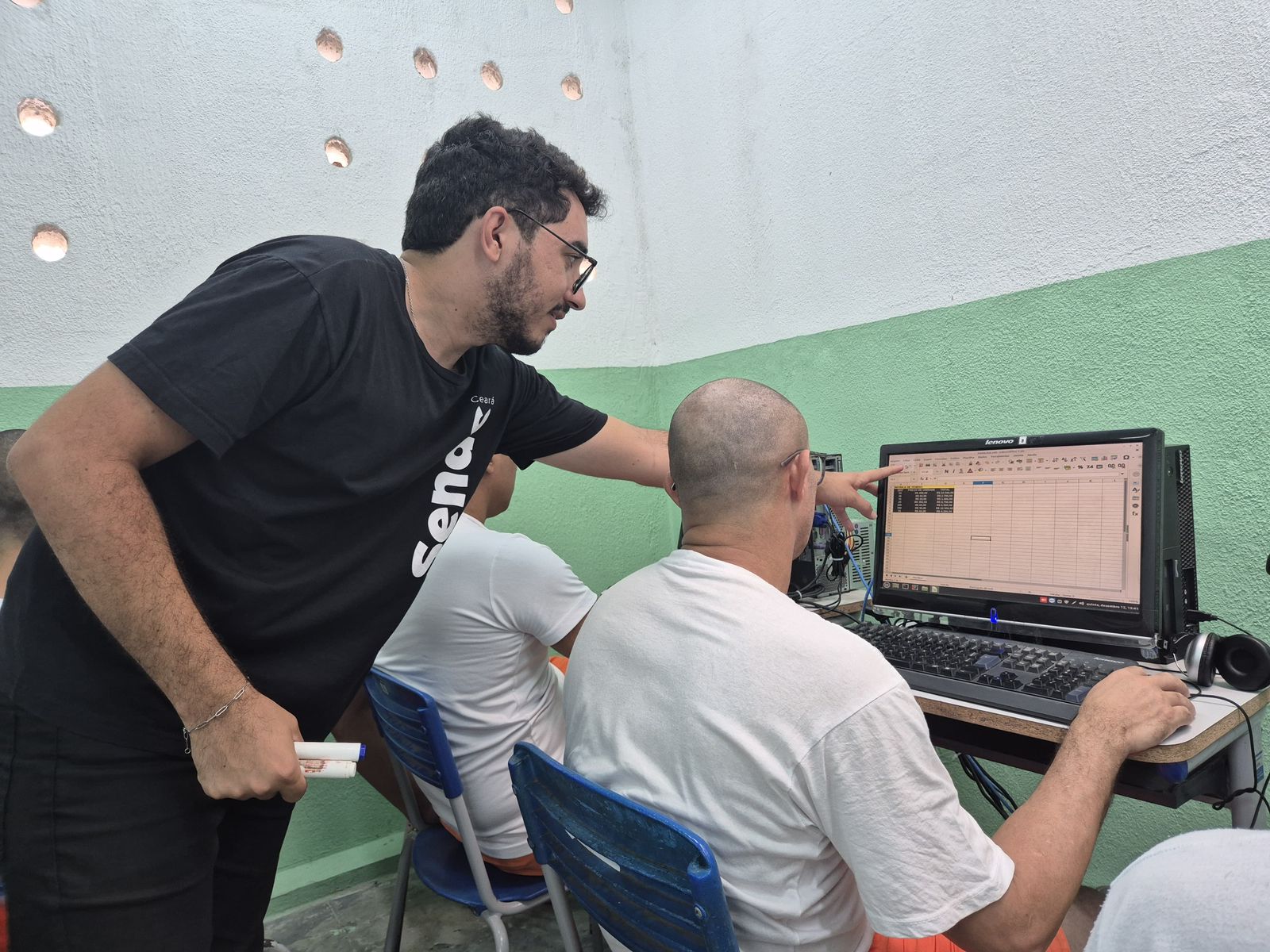SAP e Senac promovem curso de informática para internos do sistema prisional do Ceará