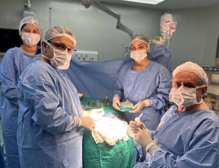 Paciente com risco de tetraplegia se recupera após neurocirurgia no Hospital Regional Norte