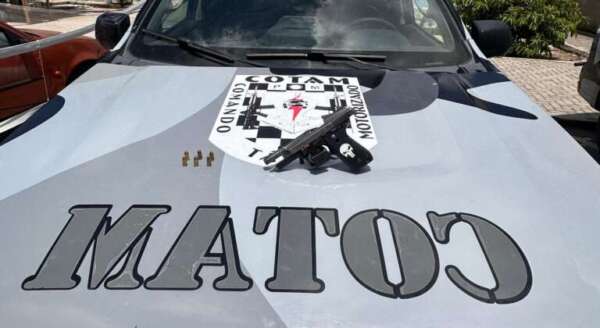 Polícia Militar prende mulher por porte ilegal de arma de fogo na Capital