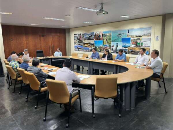 Seinfra discute investimentos prioritários de eficiência energética para 2025