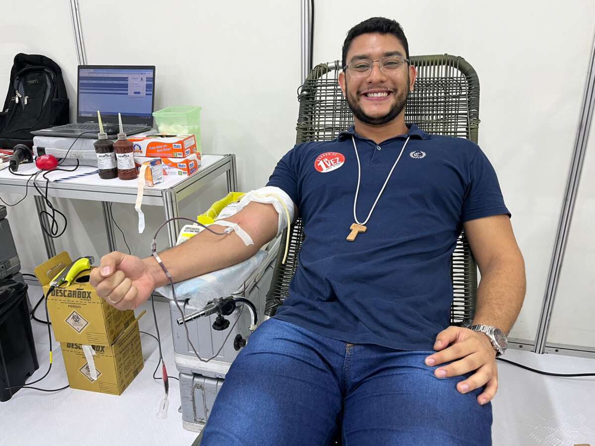Hemoce recebe doadores de sangue em evento católico no feriadão de Carnaval