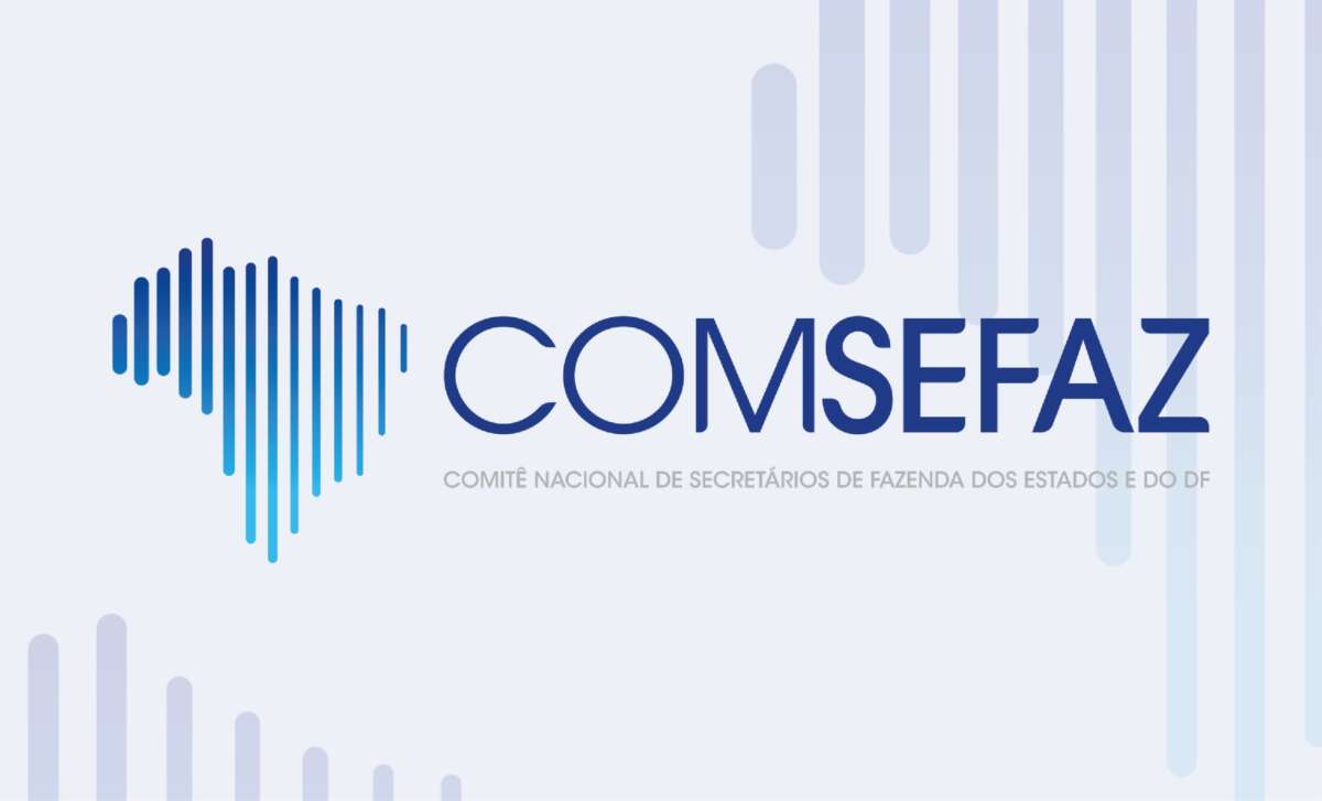 Sefaz-CE integra nova mesa diretora do Comsefaz para o biênio 2025-2027