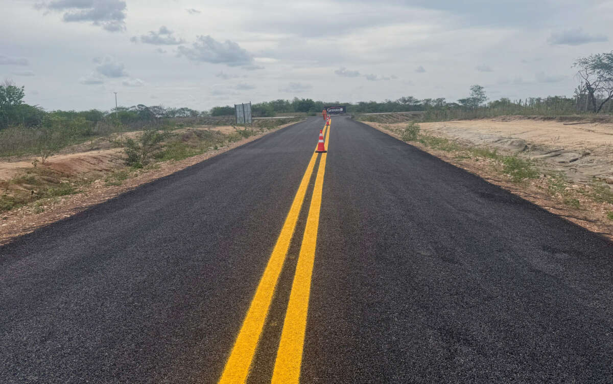 Em fase de conclusão, CE-449 vai garantir melhor acesso de comunidades às sedes dos municípios de Quixeramobim e Senador Pompeu