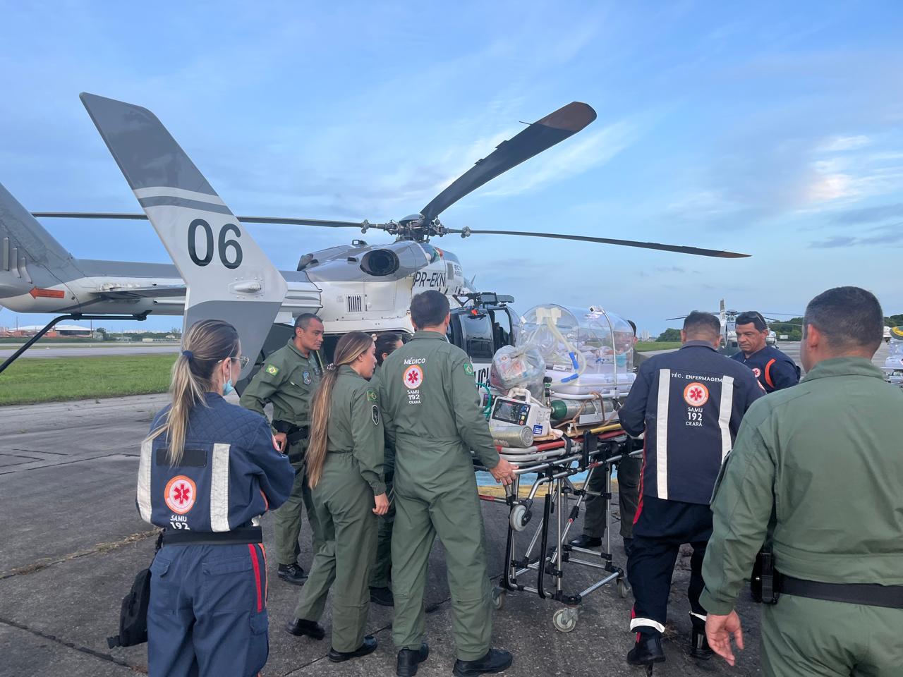 Ciopaer/SSPDS realiza transporte de gêmeos gemelares de Iguatu para Fortaleza