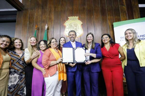 Ceará dá posse às novas integrantes do Conselho Cearense dos Direitos da Mulher