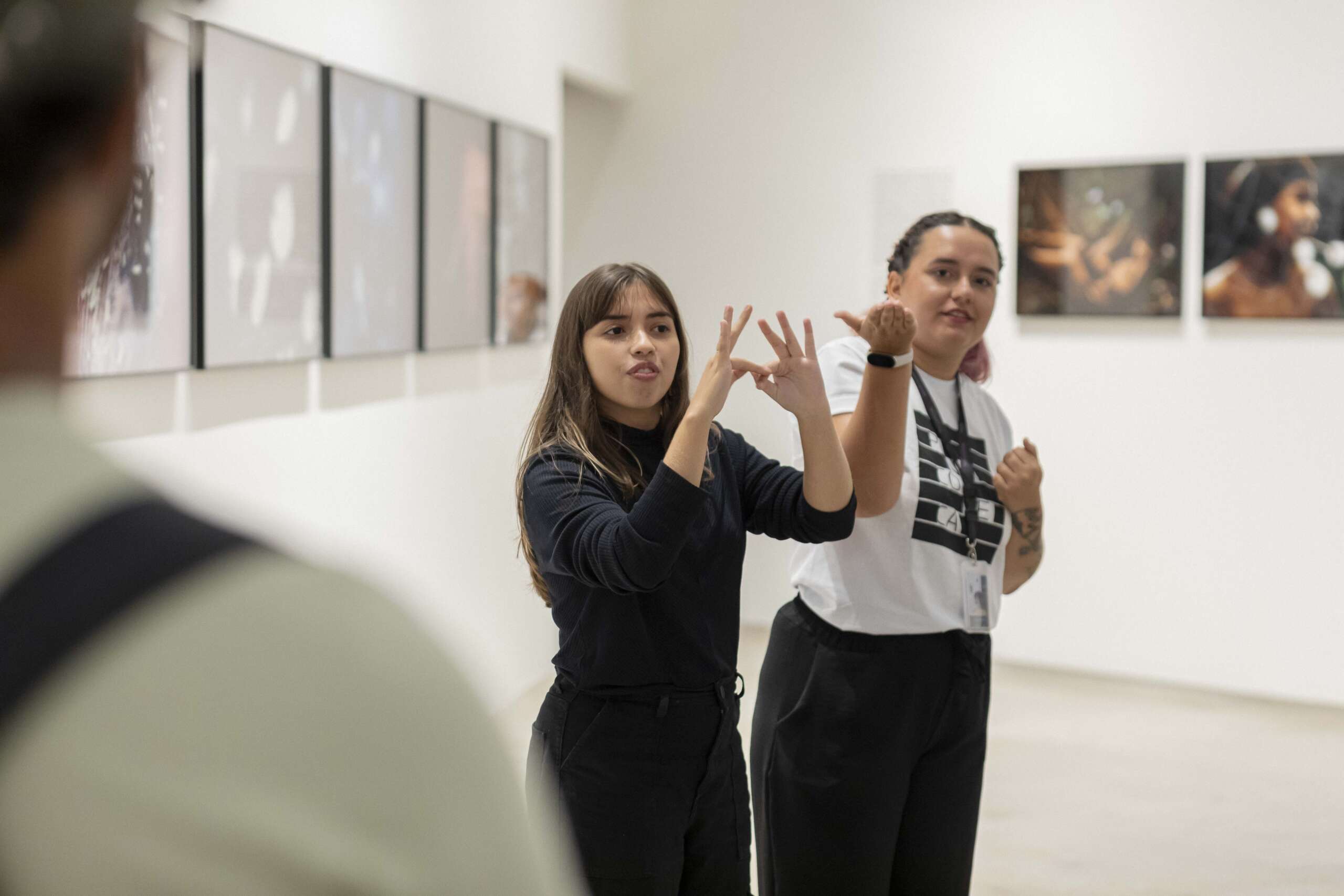 Pinacoteca do Ceará destaca última exibição da cinebiografia de Andujar e visita temática “Mulheridades e a Terra”