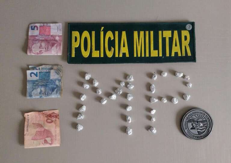 Suspeito é preso e drogas que estavam enterradas são apreendidas pela PMCE em Fortaleza