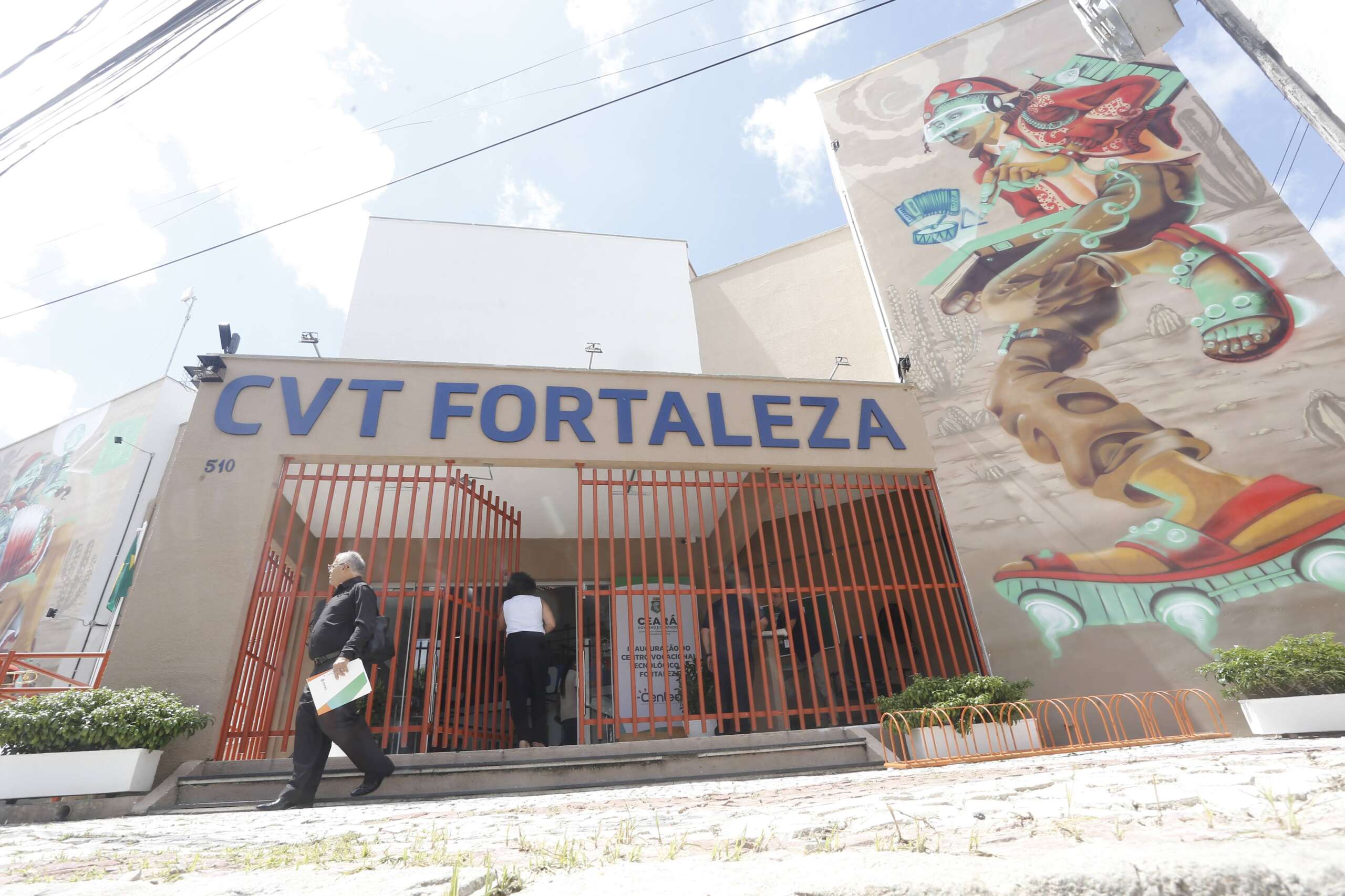 Governo do Ceará entrega CVT Fortaleza focado em inovação e desenvolvimento tecnológico