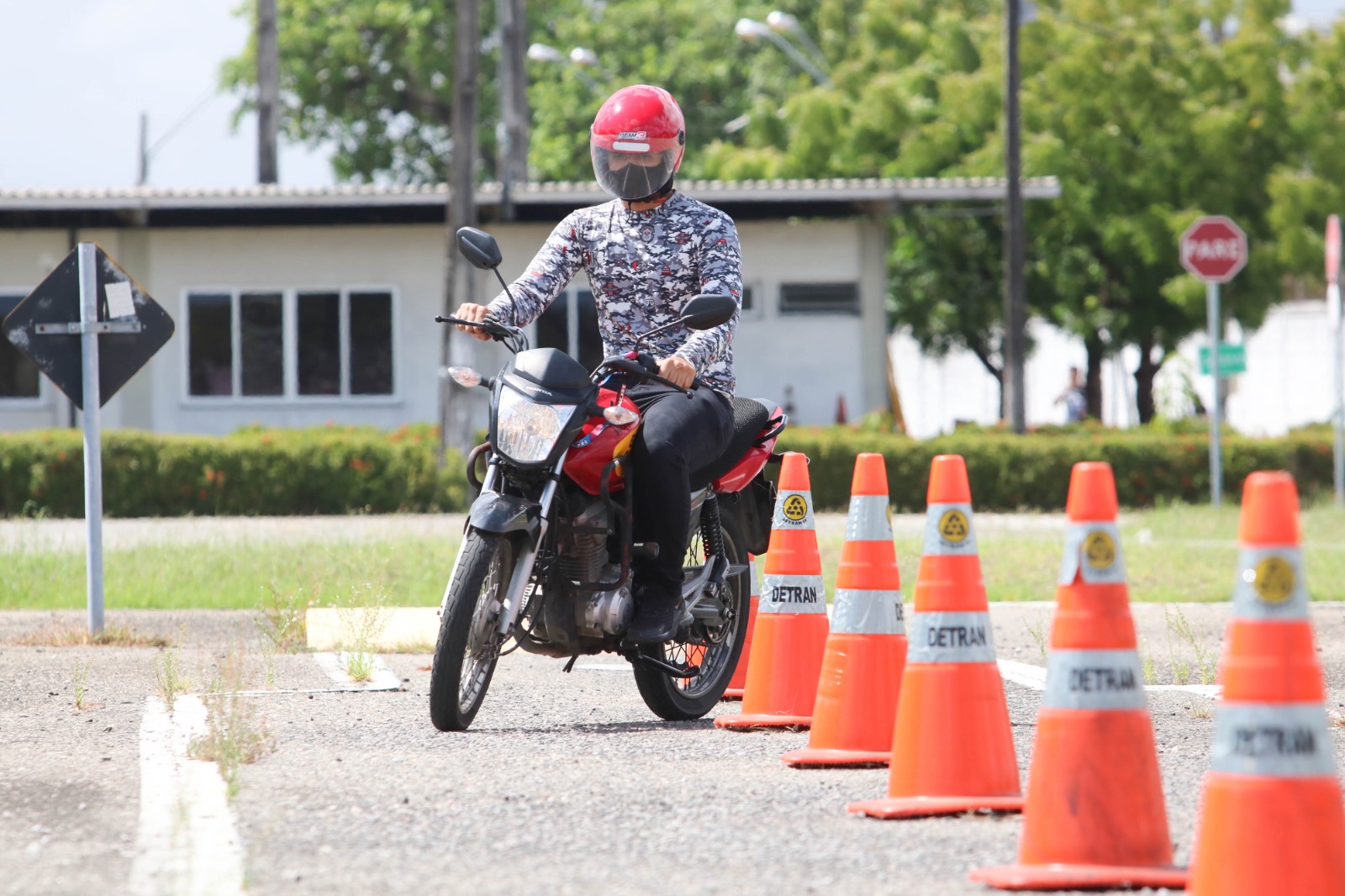 Detran-CE atende candidatos da CNH Popular em cinco municípios nos dias 29 e 30 de março