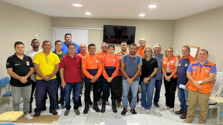 Defesa Civil e EGP realizam primeiro curso de gestores para enfrentamento de situações de emergência nos municípios cearenses