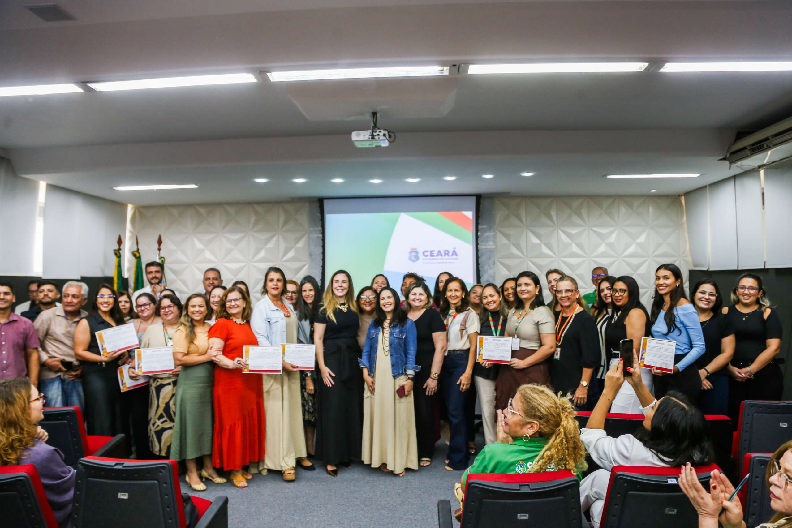 Ceará expande programa ACT e reforça compromisso com infância segura e sem violência