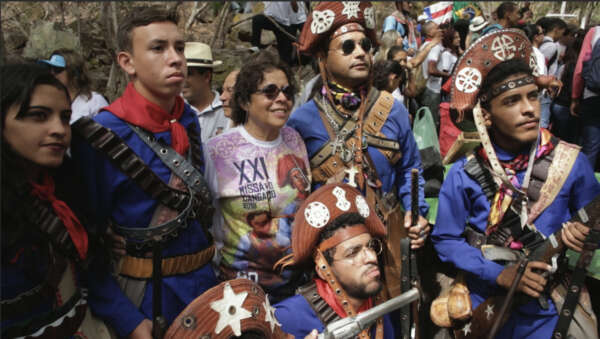 Orquestra sinfônica de power metal, espetáculo de dança e performance com sucessos do brega são atrações desta semana no Dragão do Mar